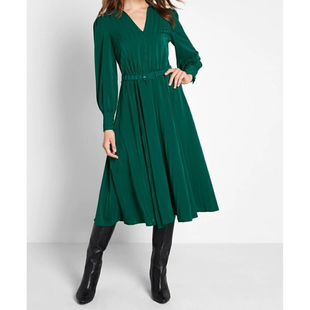 ModCloth Classy Announcement A-Line Dress Green Size 6